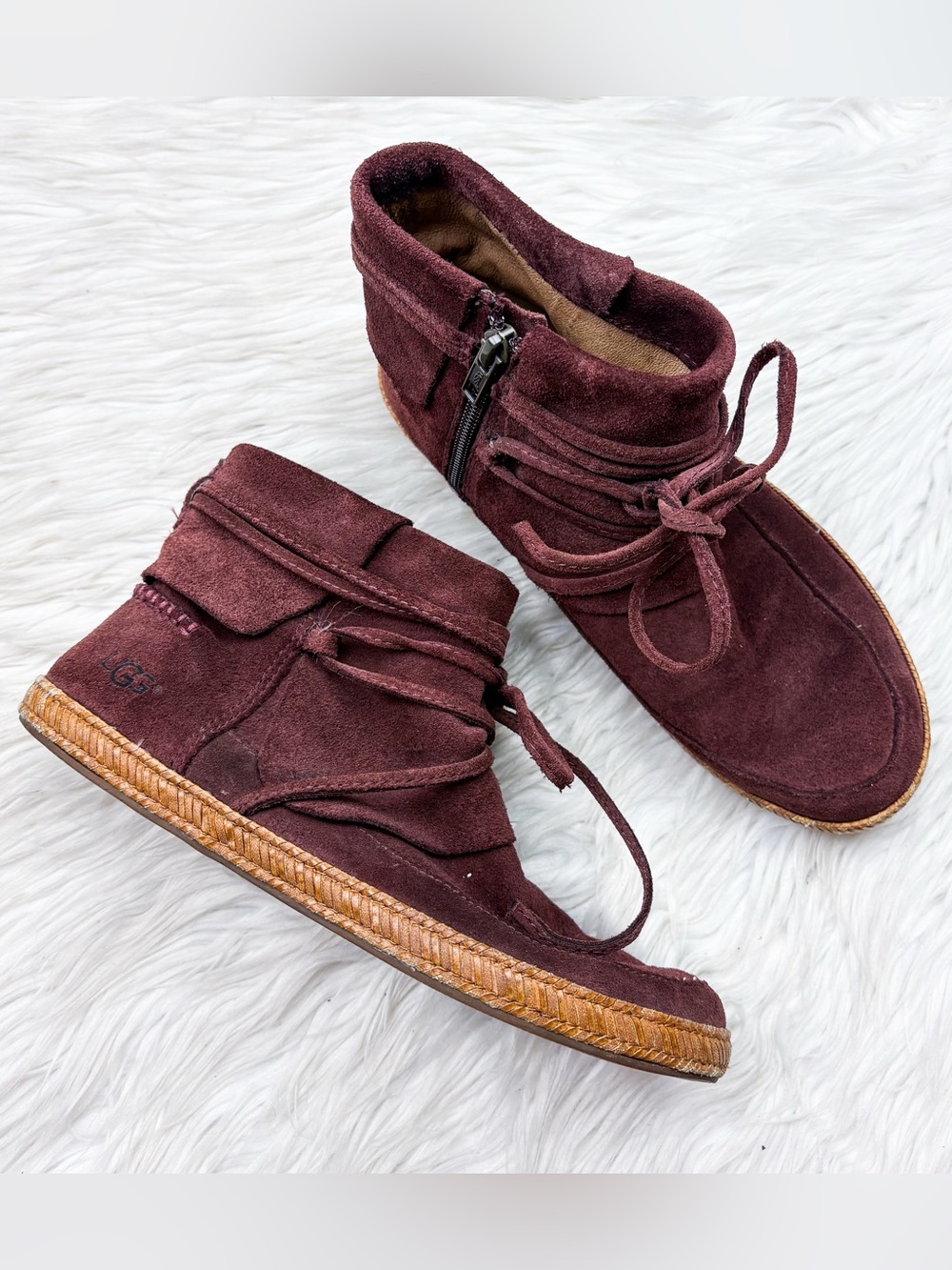 UGG Reid Ankle Boots Wine Maroon Burgundy Suede Leather Mocassin Tie Womens 7.5 - Picture 2 of 10